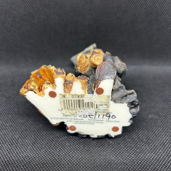 Boyds Bears "Edmund the Graduate Carpe Diem"  figurine - Picture 3 of 3